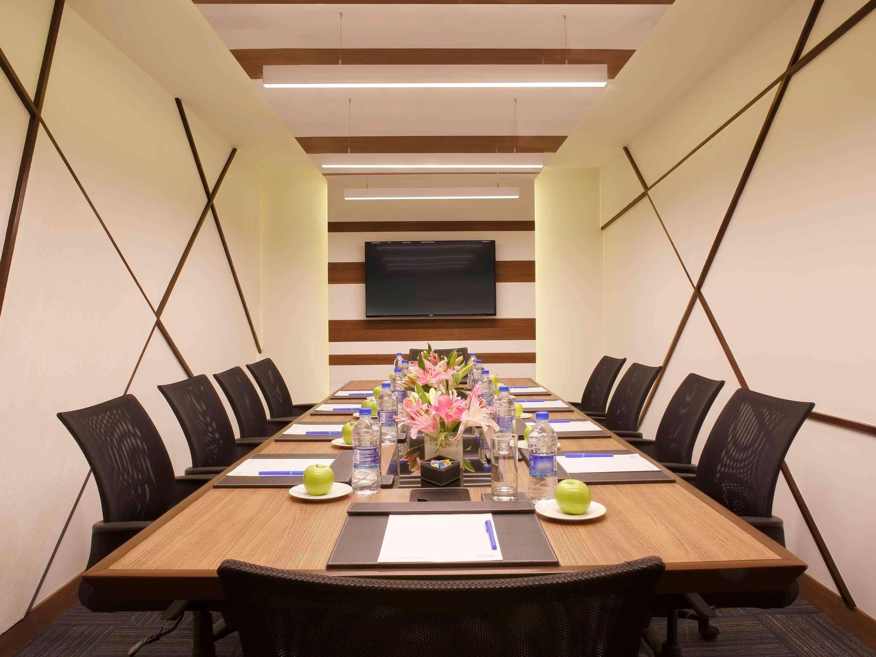 Mercure Chennai Sriperumbudur エクステリア 写真