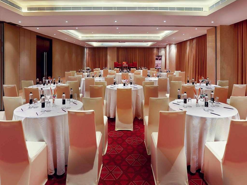 Mercure Chennai Sriperumbudur エクステリア 写真
