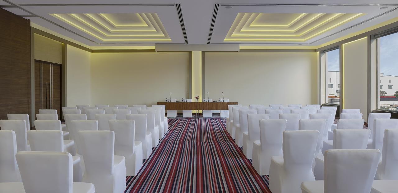 Mercure Chennai Sriperumbudur エクステリア 写真