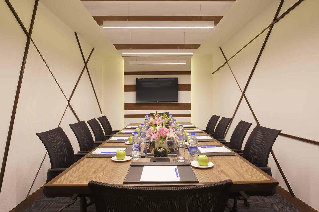 Mercure Chennai Sriperumbudur エクステリア 写真